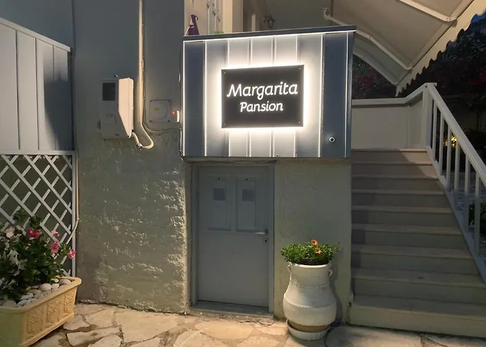 Pansion Margarita * Áyios Nikítas