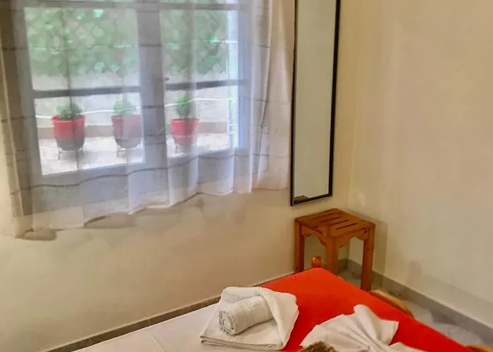 شقة Pansion Margarita Áyios Nikítas
